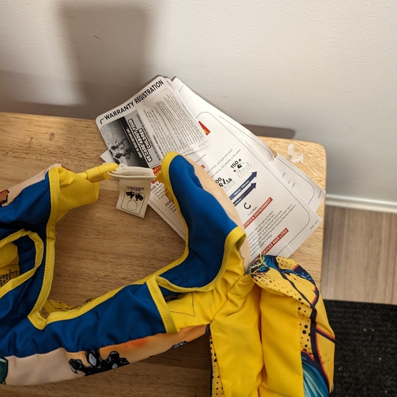 Kids Floatation Divise - Picture 3 of 3